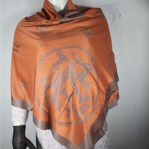 HERMES Scarf Shawl Wrap Stole 65% Cashmere
35% Silk Orange Used